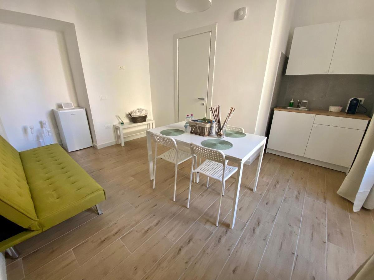 Vanvitelli Apartments カゼルタ エクステリア 写真