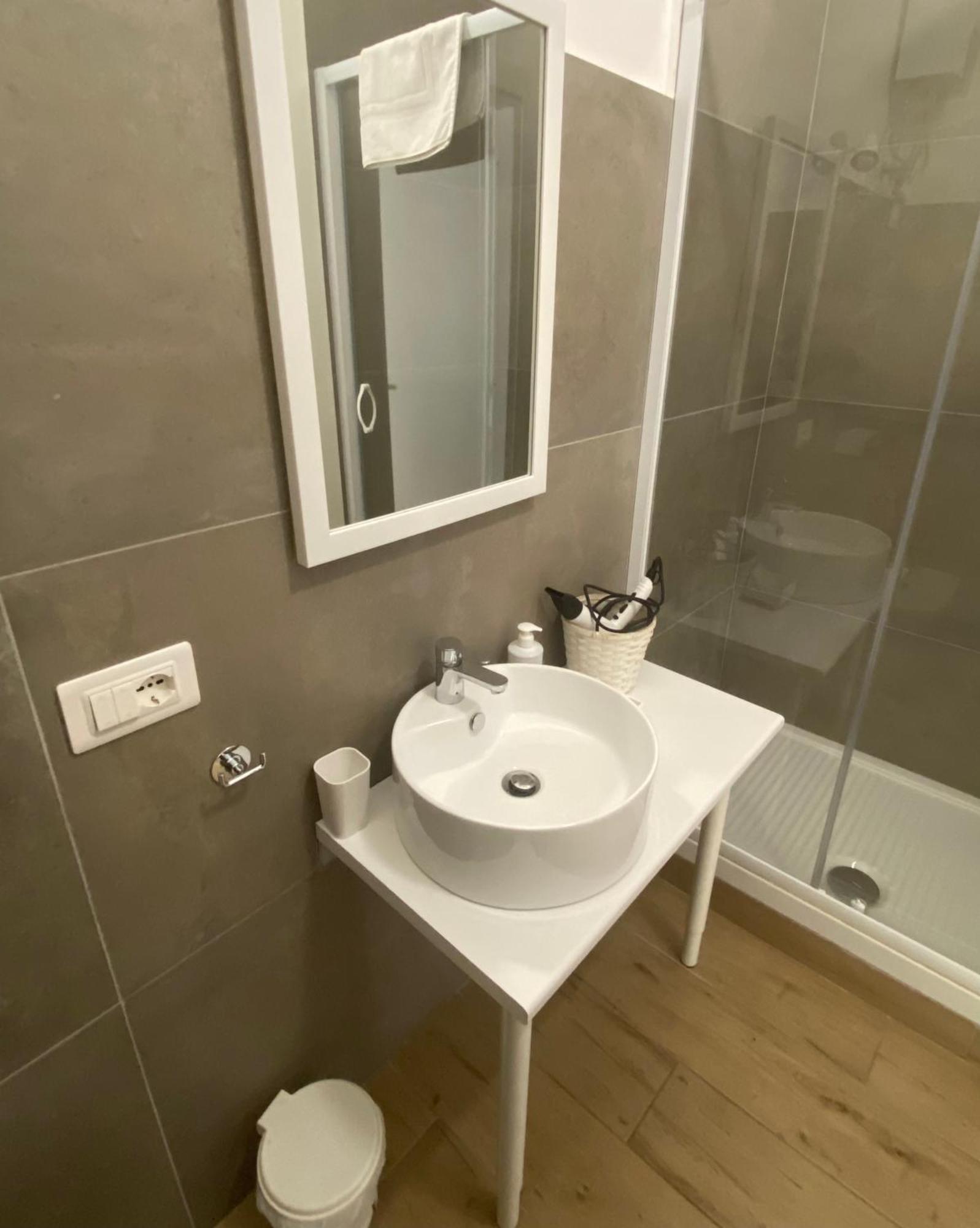 Vanvitelli Apartments カゼルタ エクステリア 写真